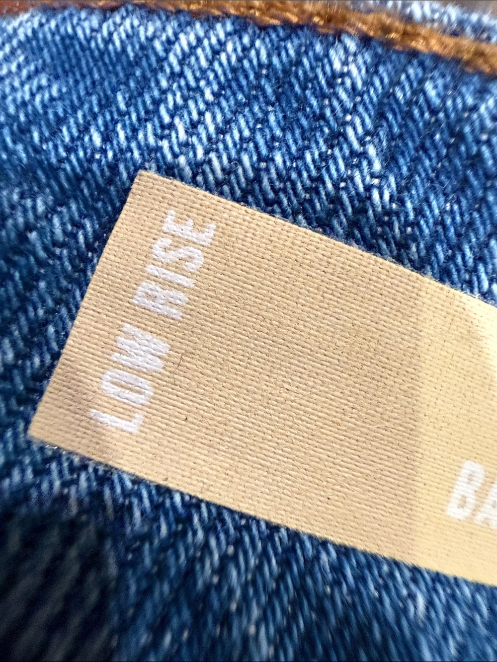 Kut from the Kloth Selena Baggy Straight Low Rise Light Blue Wide Leg Jeans - Picture 5 of 14